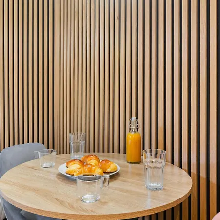 Ile Saint Louis 4 - 2p *