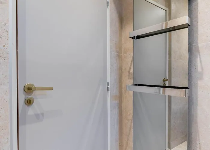 Ile Saint Louis 4 - 2p *